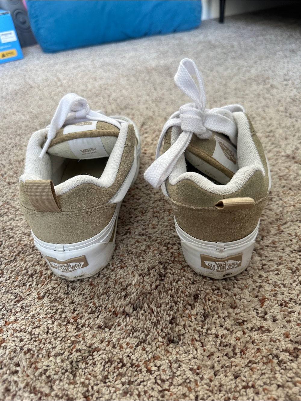 Vans Old Skool Sneakers with White Stripe
Tan suede and platform women size 7 - Picture 2 of 3